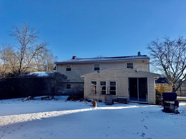 603 W Chestnut St, Brockton, MA 02301