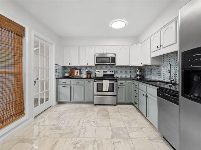 5019 Highland Club Drive, Marietta, GA 30068