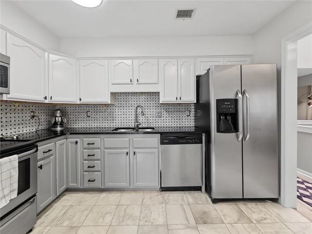 5019 Highland Club Drive, Marietta, GA 30068