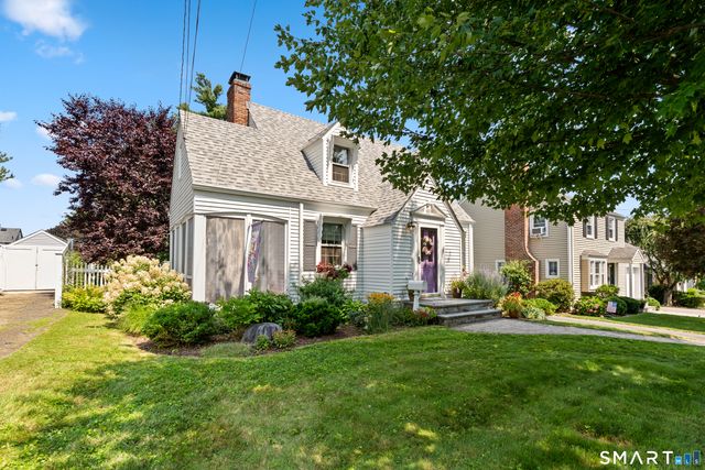 61 Chamberlain Road, Wethersfield, CT 06109