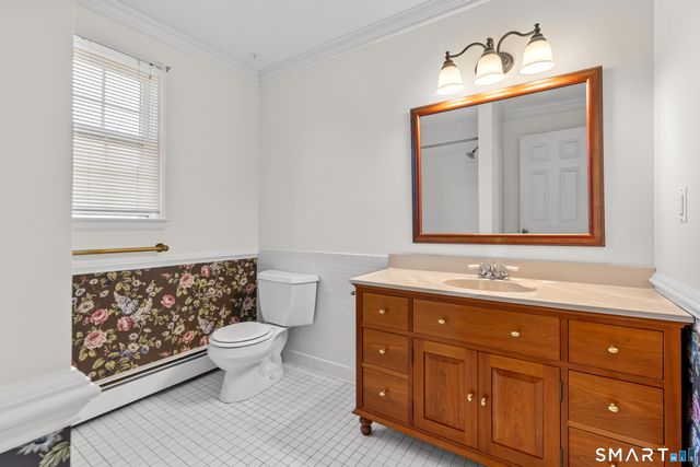 61 Chamberlain Road, Wethersfield, CT 06109