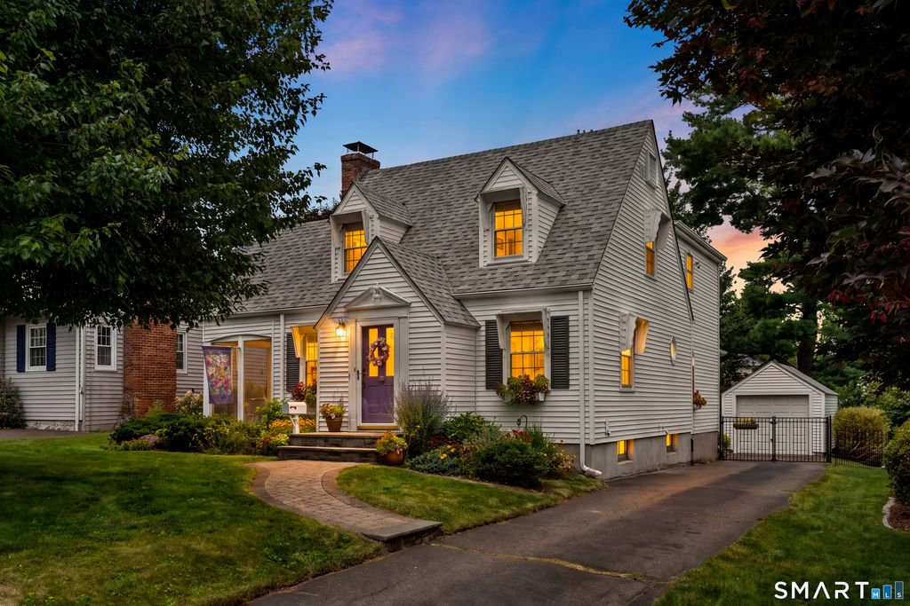 61 Chamberlain Road, Wethersfield, CT 06109