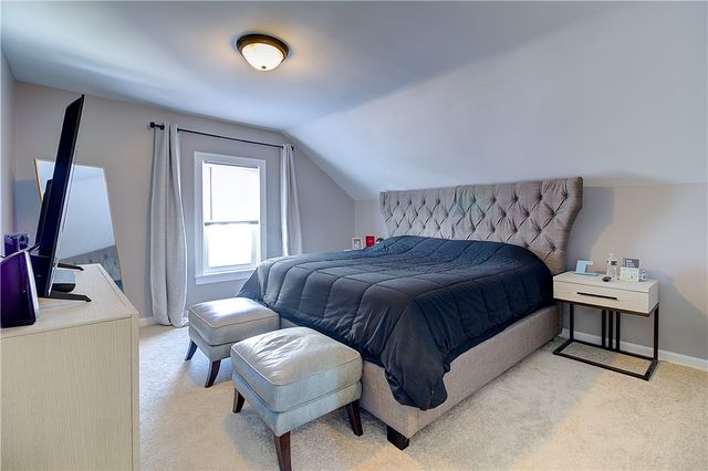 567 Providence Street, Warwick, RI 02886