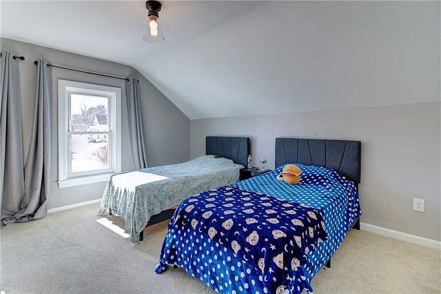 567 Providence Street, Warwick, RI 02886