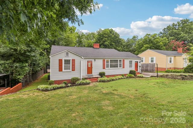 430 W Springs Street, Lancaster, SC 29720