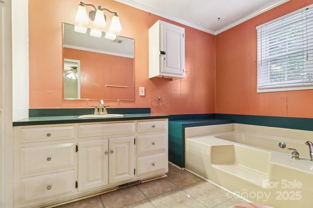 430 W Springs Street, Lancaster, SC 29720