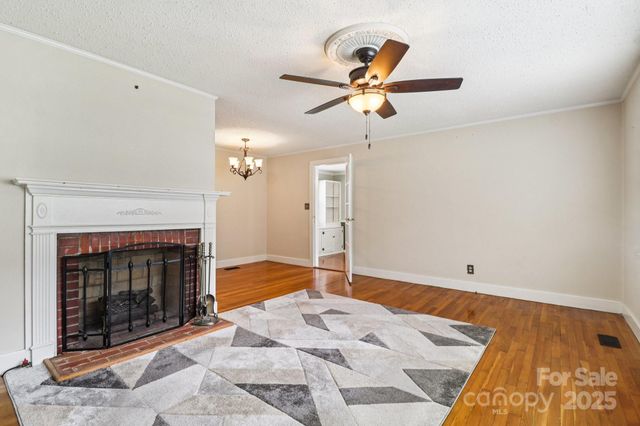 430 W Springs Street, Lancaster, SC 29720