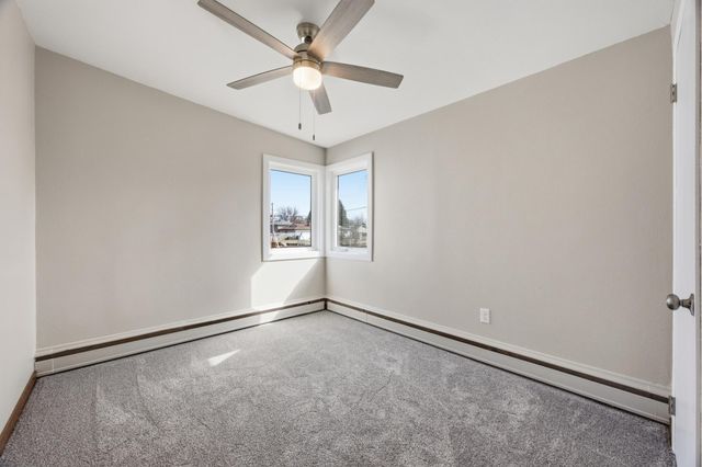 305 4th Street NE, Dilworth, MN 56529