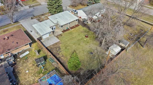 305 4th Street NE, Dilworth, MN 56529