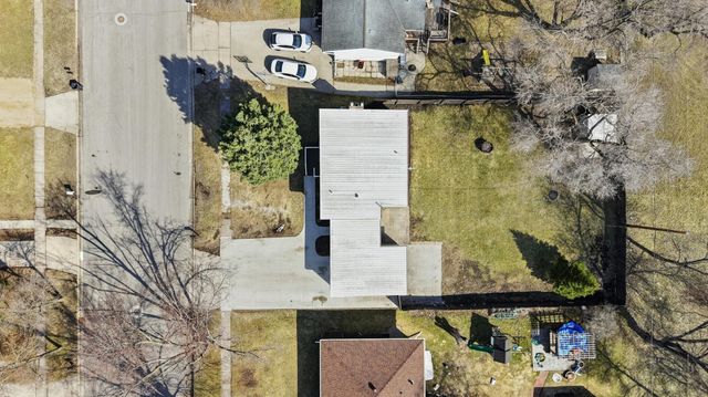 305 4th Street NE, Dilworth, MN 56529