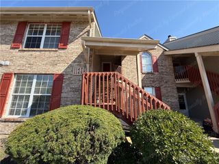 1147 Captains Bridge, Dayton, OH 45458