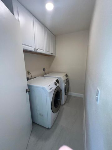 2142 SE East Dunbrooke Circle, Port St. Lucie, Port St Lucie, FL 34984