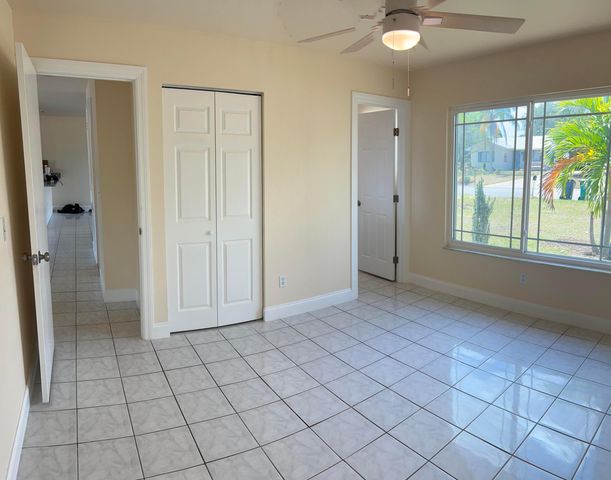 2142 SE East Dunbrooke Circle, Port St. Lucie, Port St Lucie, FL 34984
