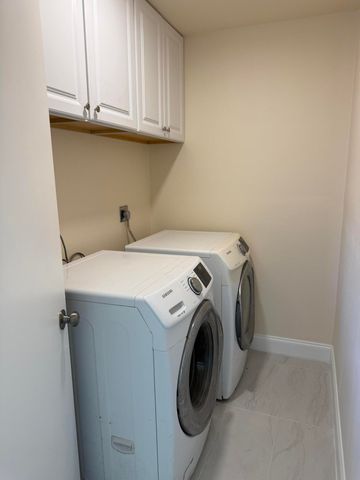 2142 SE East Dunbrooke Circle, Port St. Lucie, Port St Lucie, FL 34984