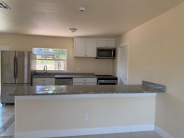 2142 SE East Dunbrooke Circle, Port St. Lucie, Port St Lucie, FL 34984