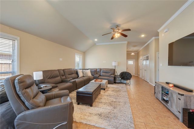 3612 Haverford Road, College Station, TX 77845