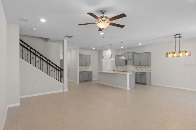 13871 CARLOW PARK DRIVE, Riverview, FL 33579