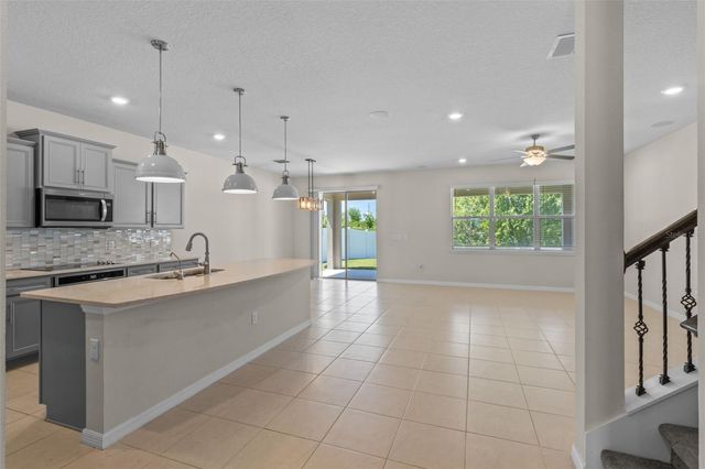 13871 CARLOW PARK DRIVE, Riverview, FL 33579