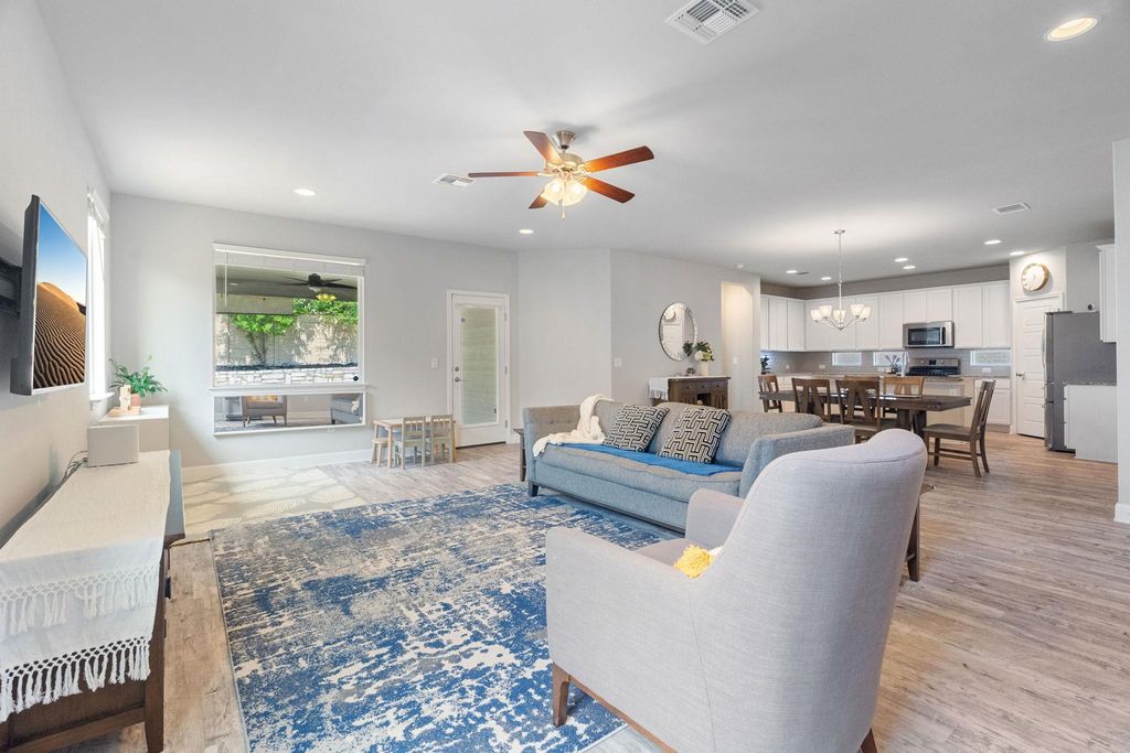 9200 Alex LN, Austin, TX 78748