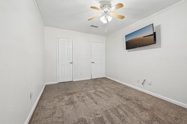 4418 Saffron Lane, Friendswood, TX 77546