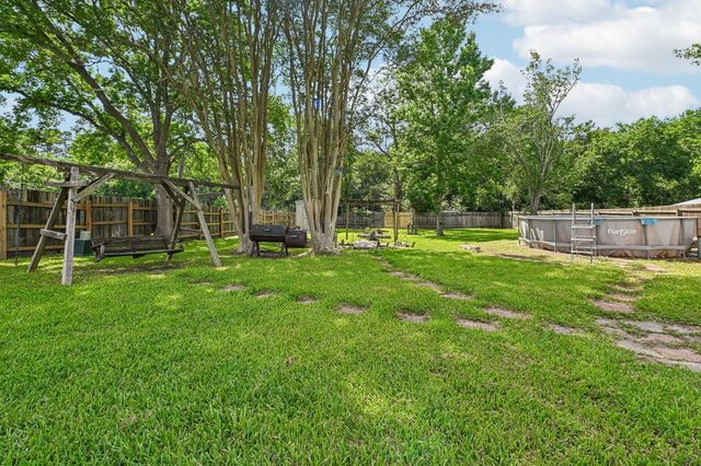 4418 Saffron Lane, Friendswood, TX 77546