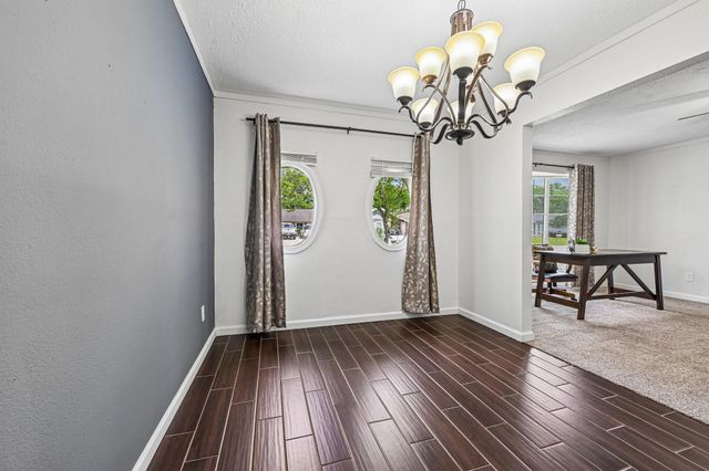 4418 Saffron Lane, Friendswood, TX 77546