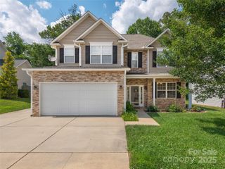 178 Black River Road, Fletcher, NC 28732