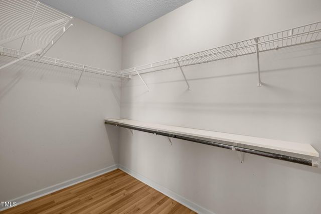 100 W Acres Crescent, Cary, NC 27519