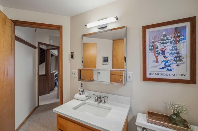 57055 Deer Lane 7, Sunriver, OR 97707