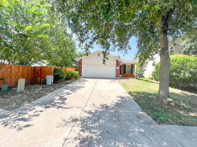 298 Jack Rabbit LN, Buda, TX 78610