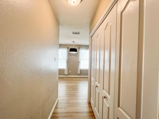 298 Jack Rabbit LN, Buda, TX 78610