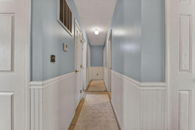 329 Floralwood Drive, Howard, OH 43028