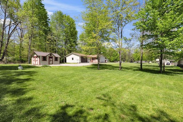 329 Floralwood Drive, Howard, OH 43028