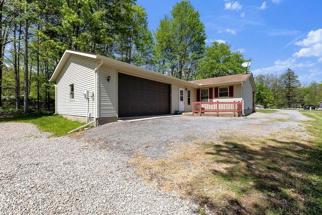329 Floralwood Drive, Howard, OH 43028