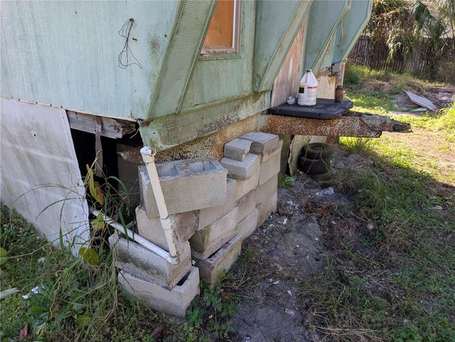 25314 LUKE STREET, Christmas, FL 32709