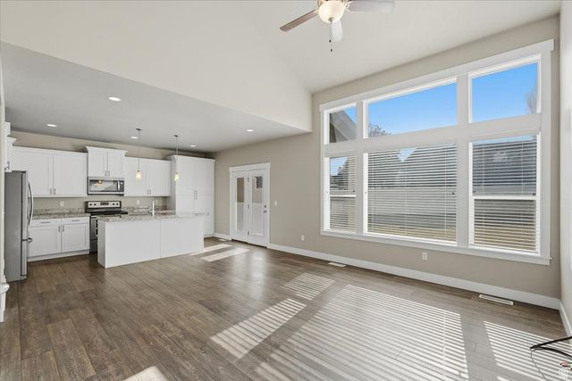 1329 W WALLSBURG DR, Taylorsville, UT 84123