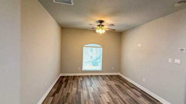 7823 Gladstone Street B1, Houston, TX 77051