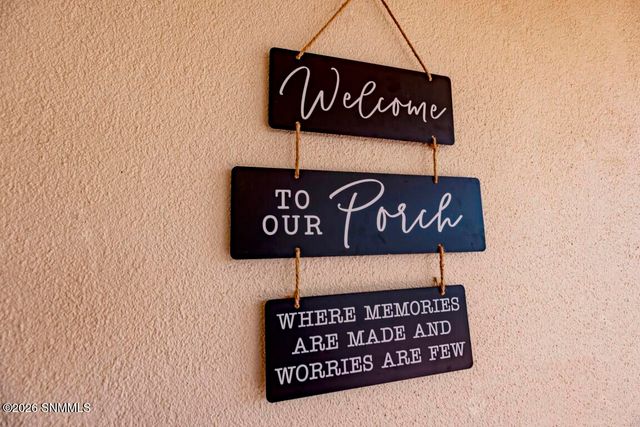 4228 Southern Canyon Loop, Las Cruces, NM 88011