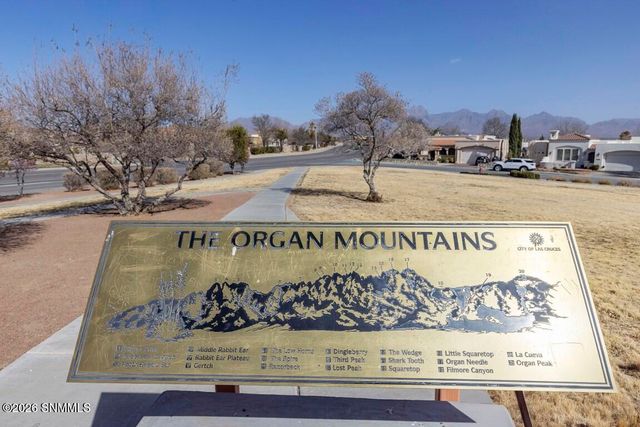 4228 Southern Canyon Loop, Las Cruces, NM 88011