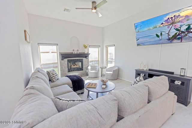 4228 Southern Canyon Loop, Las Cruces, NM 88011