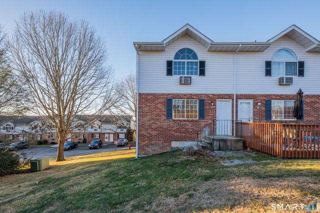 24 Blueridge Drive APT K12, Waterbury, CT 06704