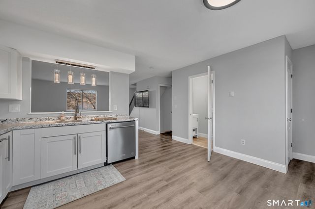 24 Blueridge Drive APT K12, Waterbury, CT 06704