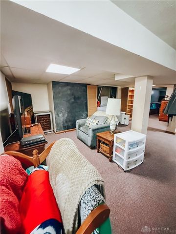 28 Warner Drive, Tipp City, OH 45371