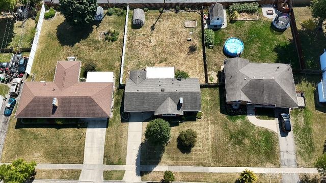 28 Warner Drive, Tipp City, OH 45371