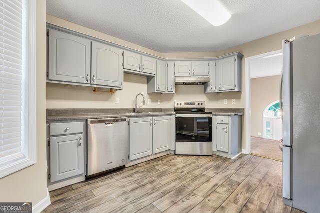 105 Dawn Court, Jackson, GA 30233