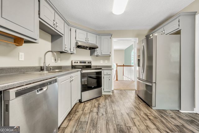 105 Dawn Court, Jackson, GA 30233