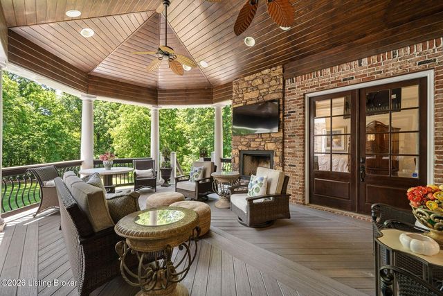 3021 Long Creek Way, Louisville, KY 40245
