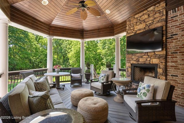 3021 Long Creek Way, Louisville, KY 40245