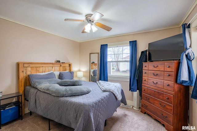 712 CIRCLE Drive, Marion, IL 62959