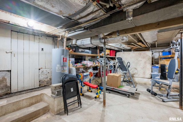 712 CIRCLE Drive, Marion, IL 62959